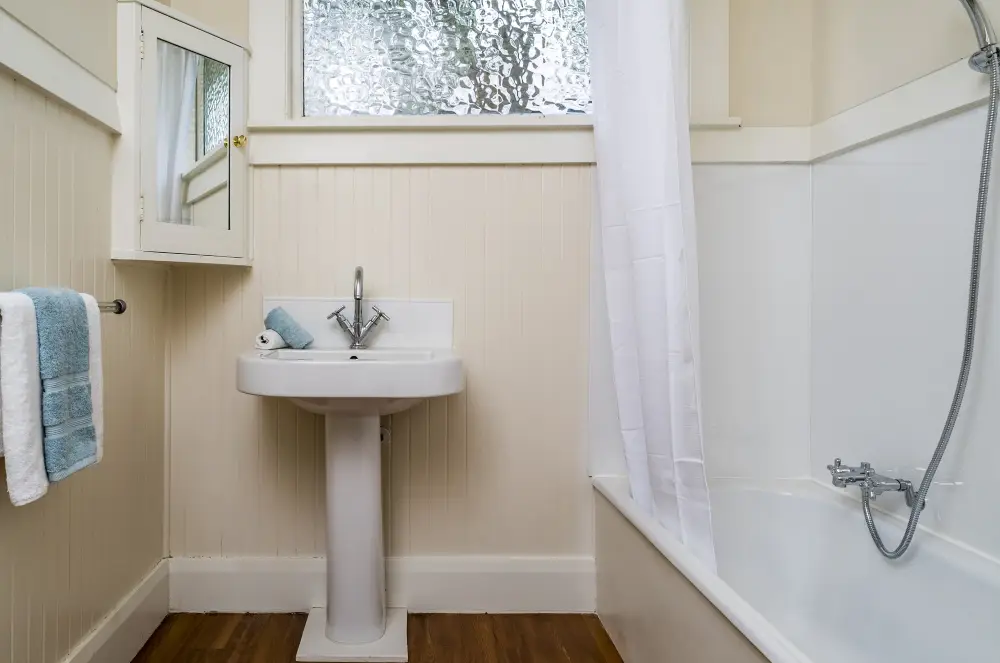 Mejores empresas para cambiar bañera por ducha en Latina